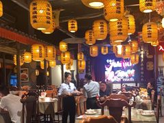 -老湖南民间菜·牛肉十八炒(花都店)