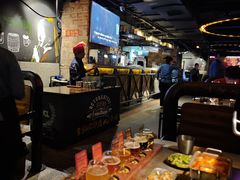 -麦凯伦烧烤·精酿超级工厂店(金桥总店)