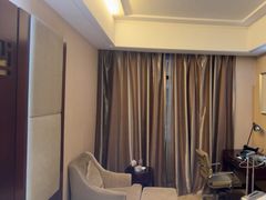 -博雅假日酒店(广州白云山万达广场店)