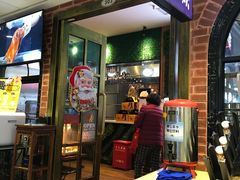 -三人行骨头王火锅(长寿店)