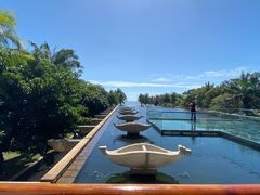 -亚龙湾喜来登·美景台大堂吧