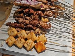 -亿牌牌东北烧烤(怀特店)