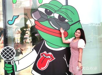 悲伤的蛙降万科广场啦｜广州五️特展