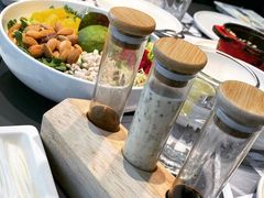 牛油果沙拉-小大董·烤鸭(观景餐厅·南京西路店)