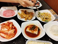 -木槿花韩式炭烤·熟成肉工坊(孙文东路店)