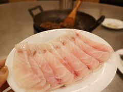 -胡须佬鸡煲四季火锅店(石厦西村直营店)