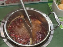 -一围小火锅(高铁吾悦店)