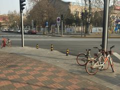 -ZING COFFEE 镜咖啡