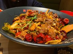 -风光老灶麻辣香锅(大成路翠微百货店)