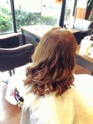 -PE SALON