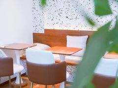 -Line 咖啡(石厦花园店)