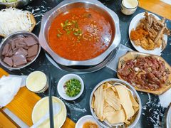 -黄利砖万峰林布依特色酸笋牛肉馆