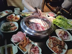 -梨花自助烤肉(乐宾店)