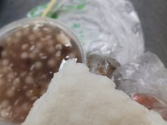 -芳婆糕团店(王府大街店)