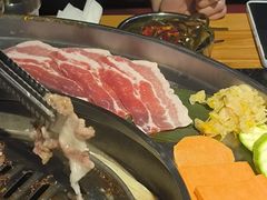 -哈哈碳都·牛肋条无限自助烤肉(宝龙店)