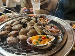 -围炉肉舍•炭烤活鳗•丹东海鲜烤肉(步行街店)