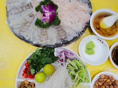 -官塘陈记鱼生·潮汕砂锅粥·牛肉火锅(潮枫路总店)