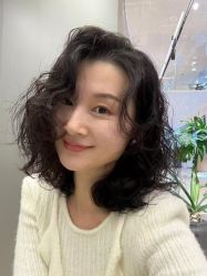 -十六番发型师事务所