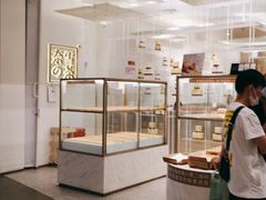 面包甜点陈列柜-奈雪的茶(市百一店)