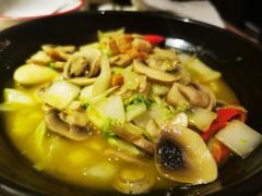 -新白鹿餐厅(金鹰新街口店)