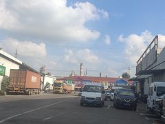 大堂-上海龙吴水胜海发市场