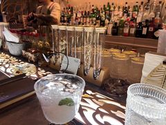 -Shift cocktail bar鸡尾酒吧