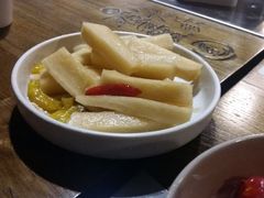 -龙巢盱眙龙虾·牛蛙·烧烤宵夜(八卦岭店)