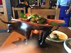 -云海肴·汽锅鸡·云南菜(天山百盛优客店)