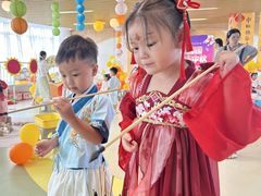 -上海青草地幼儿园