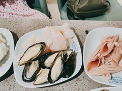 -金滏山烤肉·海鲜·火锅自助餐厅(襄阳万达店)