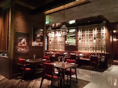 -恰餐厅及酒吧 CHAR Bar & Grill (北京丽都皇冠假日店)