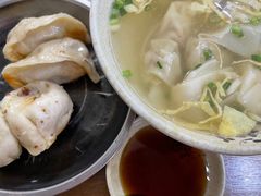 -黄阿姨锅贴大王(万航渡路店)