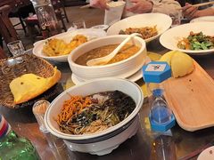 -那家老院子东北菜·饺子·小鸡炖蘑菇(艳华街店)