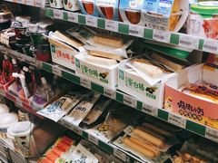 -全家便利店(东直门店)