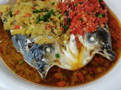 双色鱼头-毛家湘味楼(虹梅店)