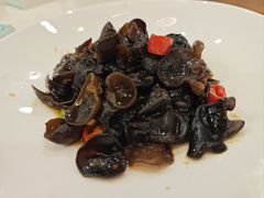 -品鲜村农家菜·阳澄湖大闸蟹(总店)