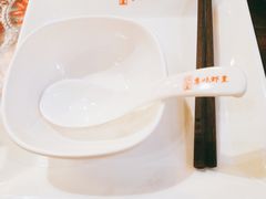 餐具摆设-聚在尊味虾皇·夜宵市集(新建店)