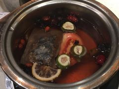 鲜果记忆招牌锅-一叶一世界·素食餐厅(锦华万达店)