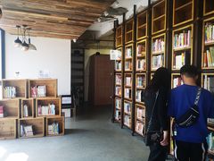 -香洲区图书馆(乐士文化区店)