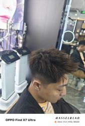 -藤野造型烫染·漂发