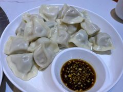 -雪乡人家东北菜·铁锅炖一切(高斯路店)