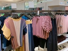 -COS(月星环球港店)