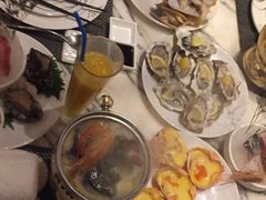 -雍和会海鲜姿造自助(湖东路店)
