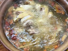 -威邵鸡煲(西华路总店)