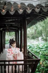 -一揽芳华汉服旗袍体验馆(拙政园店)