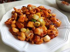 宫保鸡丁-鑫巴蜀小镇 · 水煮鱼专研店(玉桥店)