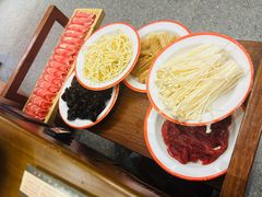 -仙座·重庆市井火锅(惠多港店)