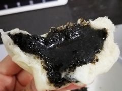 黑芝麻包-老陶包子铺(南大西南村店)