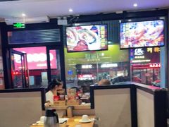 大堂-木屋烧烤(创意园店)