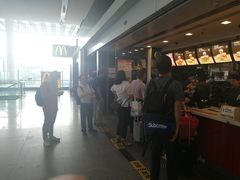 -麦当劳(深圳北站高铁店)